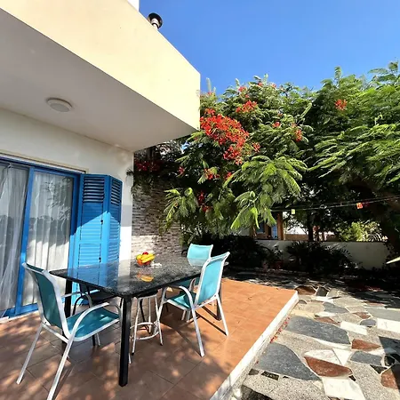 Pervolia Maisonette Case de vacanță Softades