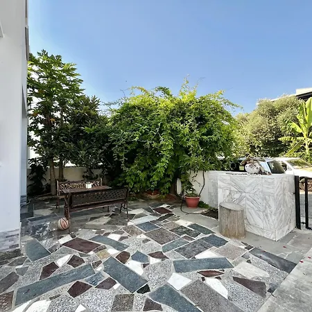 Pervolia Maisonette Softades