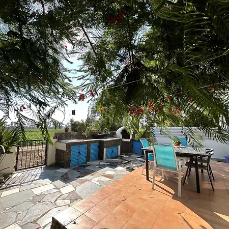 Pervolia Maisonette Holiday home *